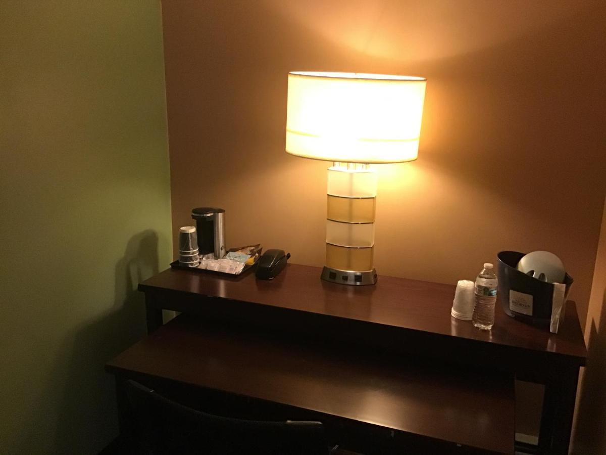 Bellevue Hotel And Suites Esterno foto