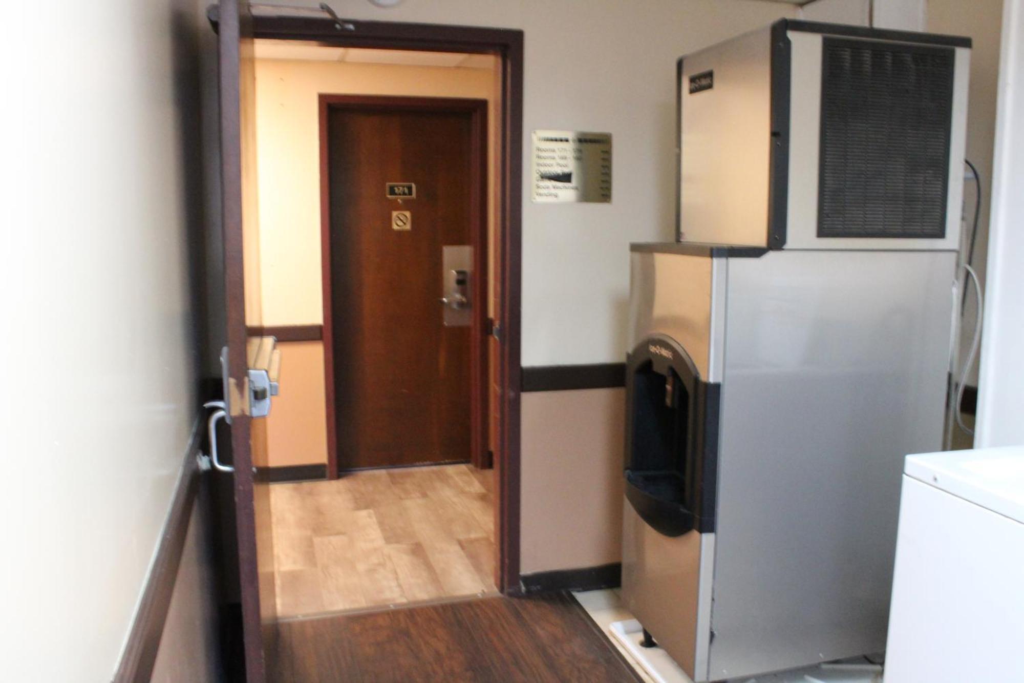 Bellevue Hotel And Suites Esterno foto